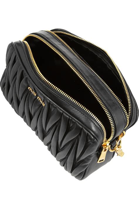 miu miu matelassé shoulder bag|Miu Miu: Black Matelassé Bag .